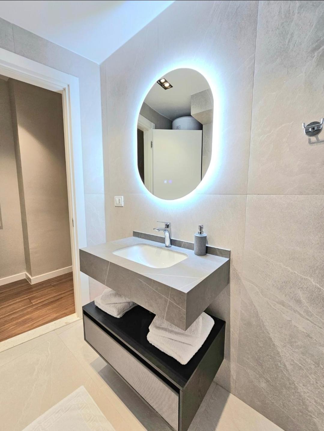 Center Piazza-in Apartman